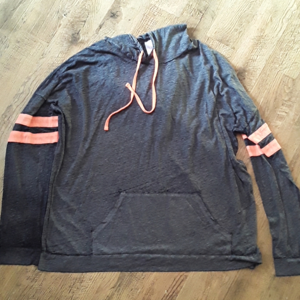 NoBo Hoodie